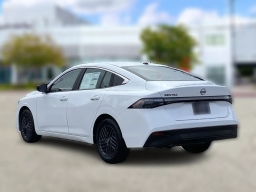 Nissan Sentra SV Sedan 2026