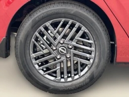 Nissan Sentra SV Sedan 2026