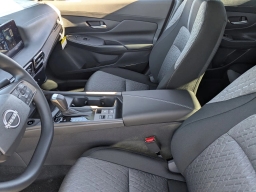 Nissan Sentra SV Sedan 2026