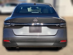 Nissan Sentra SV Sedan 2026