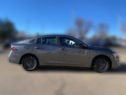 Nissan Sentra SV Sedan 2026