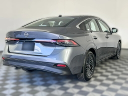 Nissan Sentra SV Sedan 2026