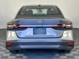 Nissan Sentra SV Sedan 2026