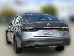 Nissan Sentra SV Sedan 2026