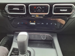 Nissan Sentra SV Sedan 2026