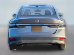 Nissan Sentra SV Sedan 2026