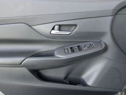 Nissan Sentra SV Sedan 2026