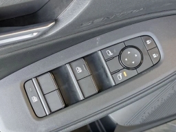 Nissan Sentra SV Sedan 2026