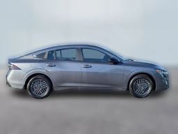 Nissan Sentra SV Sedan 2026