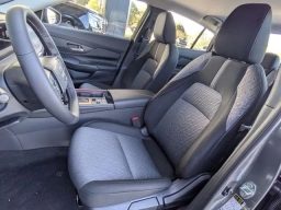 Nissan Sentra SV Sedan 2026