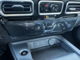 Nissan Sentra SV Sedan 2026