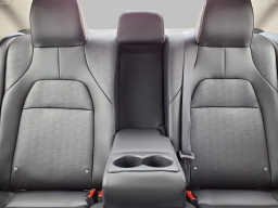 Nissan Sentra SR Sedan 2026