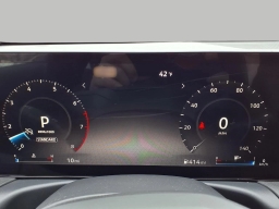 Nissan Sentra SR Sedan 2026