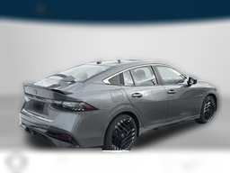 Nissan Sentra SR Sedan 2026