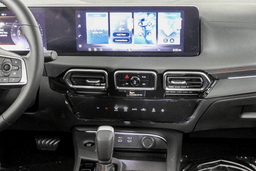 Nissan Sentra SR Sedan 2026