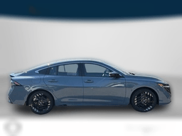 Nissan Sentra SR Sedan 2026