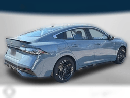 Nissan Sentra SR Sedan 2026