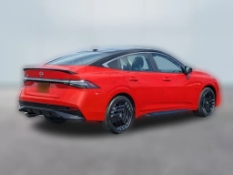 Nissan Sentra SR Sedan 2026