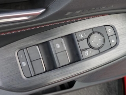 Nissan Sentra SR Sedan 2026