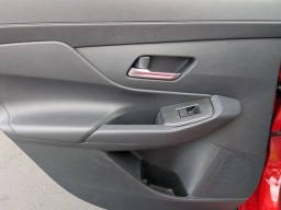 Nissan Sentra SR Sedan 2026