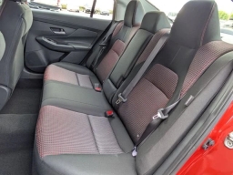 Nissan Sentra SR Sedan 2026