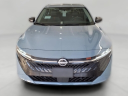 Nissan Sentra SR Sedan 2026