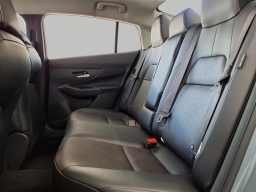 Nissan Sentra SR Sedan 2026