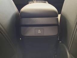 Nissan Sentra SR Sedan 2026