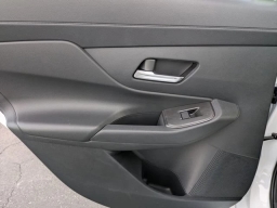 Nissan Sentra SR Sedan 2026