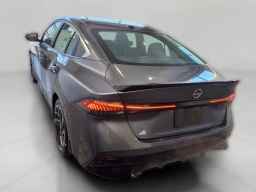 Nissan Sentra SR Sedan 2026