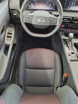 Nissan Sentra SR Sedan 2026