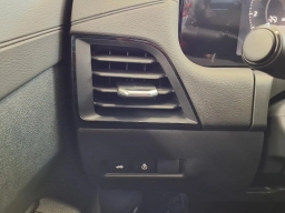 Nissan Sentra SR Sedan 2026