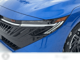 Nissan Sentra SR Sedan 2026