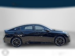 Nissan Sentra SR Sedan 2026