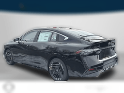 Nissan Sentra SR Sedan 2026