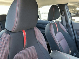 Nissan Sentra SR Sedan 2026