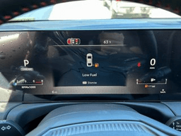 Nissan Sentra SR Sedan 2026