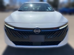 Nissan Sentra SR Sedan 2026