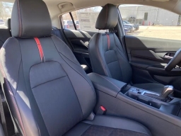 Nissan Sentra SR Sedan 2026