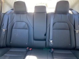 Nissan Sentra SR Sedan 2026