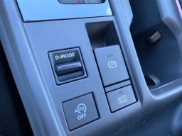 Nissan Sentra SR Sedan 2026