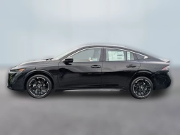 Nissan Sentra SR Sedan 2026