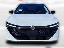 Nissan Sentra SR Sedan 2026