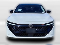 Nissan Sentra SR Sedan 2026