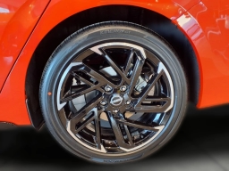 Nissan Sentra SR Sedan 2026