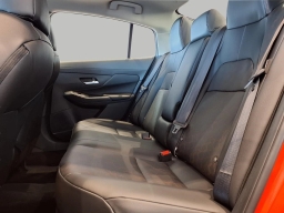 Nissan Sentra SR Sedan 2026