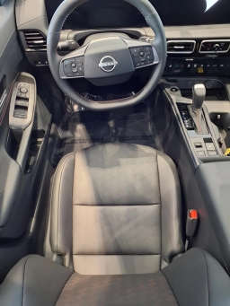 Nissan Sentra SR Sedan 2026