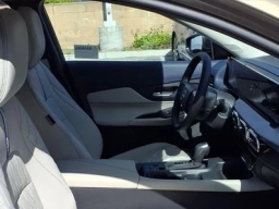 Nissan Sentra SL Sedan 2026