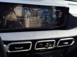 Nissan Sentra SL Sedan 2026