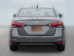 Nissan Versa S CVT 2025